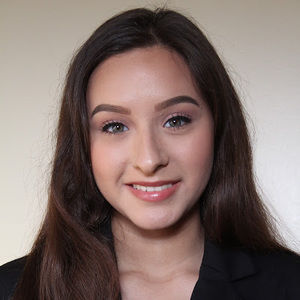 Meet your Posher, Gabriella